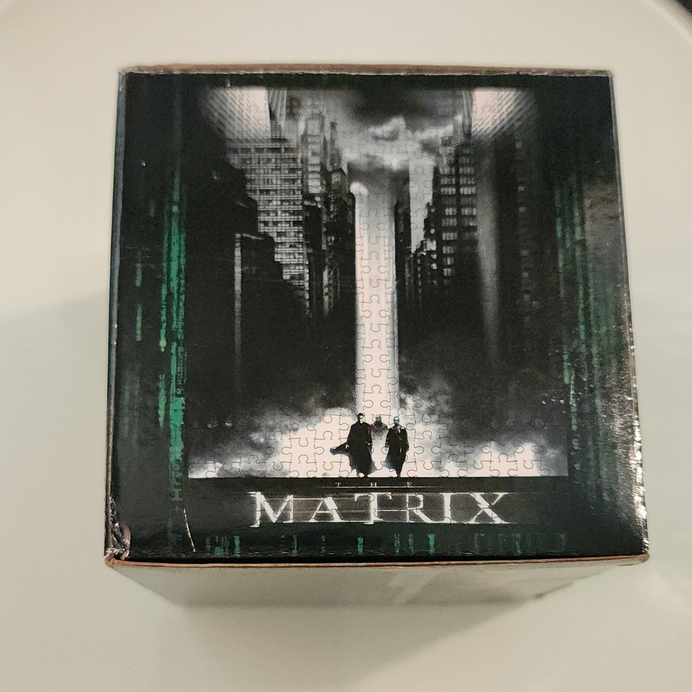 Matrix 300-Piece Puzzle - Picture 4 of 4